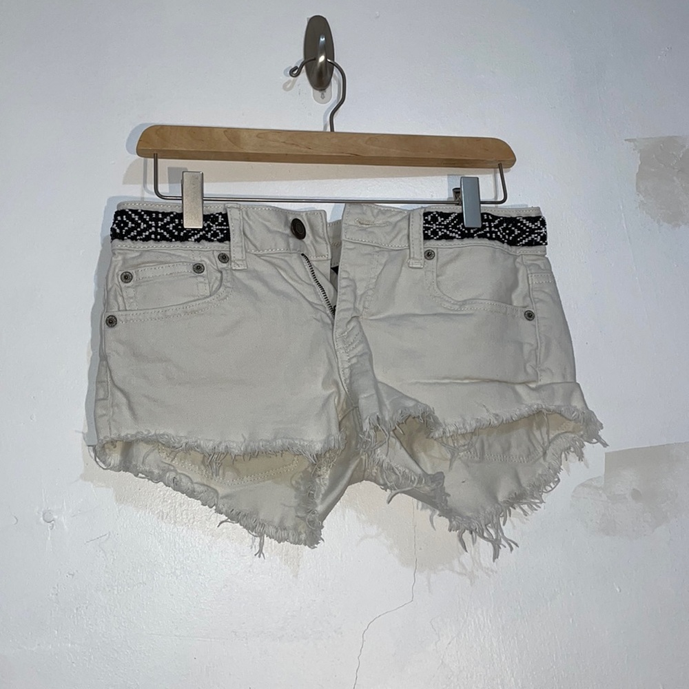 Size 2 Women’s American Eagle Off White Jean Shorts with Beads